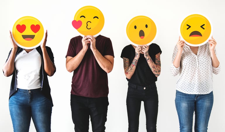 socialmedia-reactions